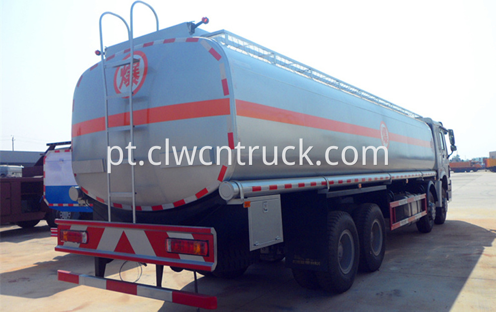 howo fuel tank truck 2